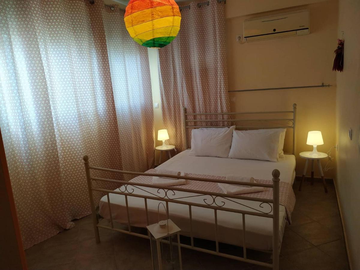 Beautiful House By The Sea,Loutraki Skaloma. Villa Екстериор снимка